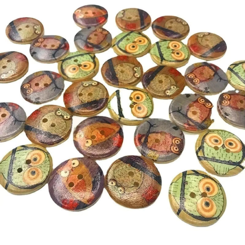 100 Stück hölzerne Eulenknöpfe in Mehrfarben, runde Tierknöpfe mit zwei Löchern für DIY-Projekte und Scrapbooking, Durchmesser: 15 mm - Bild 3