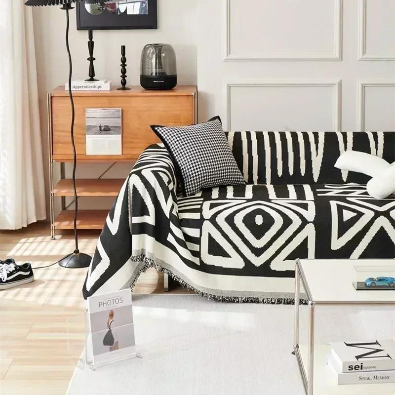 Yiran Furniture Sofadecke aus Chenille mit geometrischem Aufdruck in Schwarz, B/T: 180 x 90 cm - Bild 1