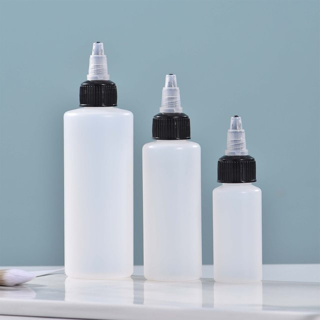 Durchscheinende Plastik-Quetschflaschen mit Extrusionsspitze für Tinte, Gel und Malerei in den Volumina 30 ml, 50 ml, 100 ml, 250 ml und 300 ml, Farbe Weiß und Transparent - Bild 1