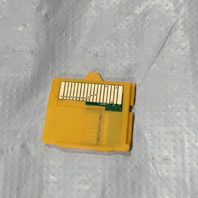 Sony MASD-1 SD-Adapter Gelb für TF zu XD Karten-Einsatzadapter - Bild 1