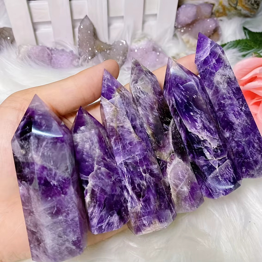 Natürlicher Amethyst-Spitzenturm in Lila als dekorativer Naturkristall für dein Zuhause - Bild 4
