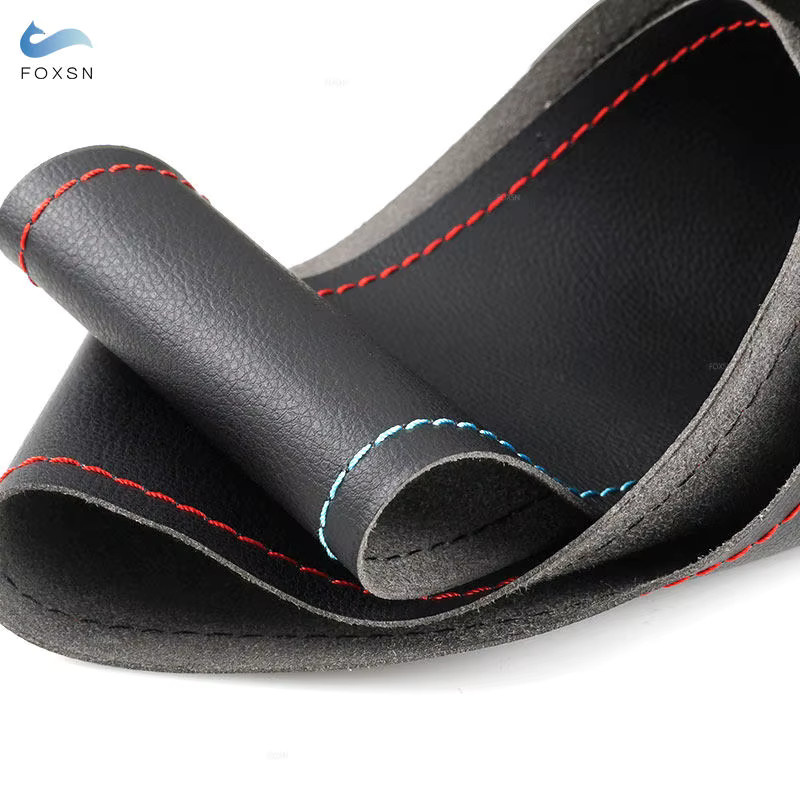 FOXSN Perforierte Leder Lenkrad Abdeckung mit Weiß Streifen für BMW M Sport Modelle F30 F31 F34 F45 F46 F22 F23 M235i M240i X1 F48 X2 F39 in Schwarz und Weiß - Bild 2