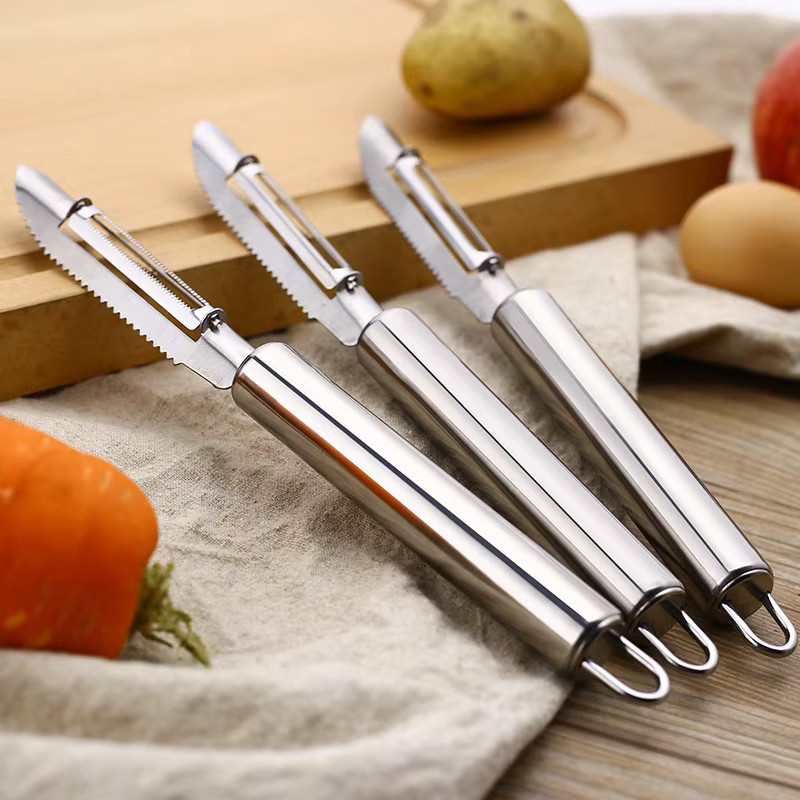 PDQ Zweischneidiger Edelstahl-Gurkenschäler in Silber als Multifunktions-Küchenhelfer zum Schälen von Obst und Gemüse - Bild 2