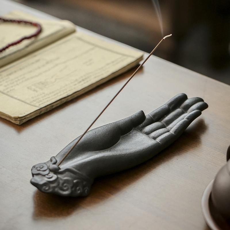 Yiran Furniture Keramik Buddha Hand Räucherstäbchenhalter in orientalischem Design für Teehaus und Büro - Bild 4