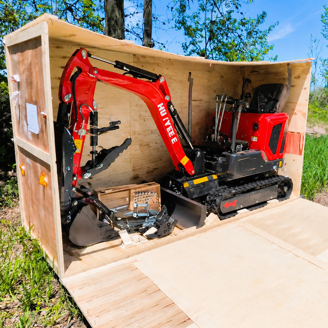 Huayee Minibagger 1,6 Tonnen Multifunktionaler Raupenbagger in Rot - Bild 1