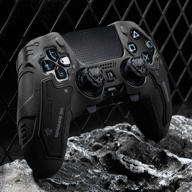 Matte Silikon Soft Protector für Sony DualSense 5 PS5 Controller in Schwarz mit Thumb-Stick Grip Caps - Bild 1