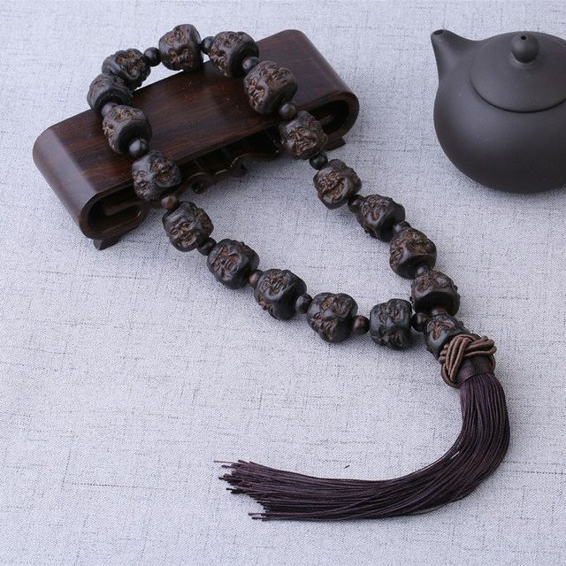 Adlerholz Anhänger, Die Achtzehn Jünger des Buddha, Unisex - Bild 1