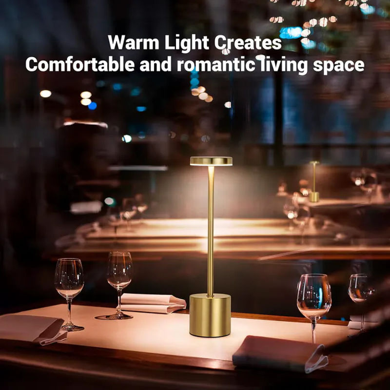Wiederaufladbare LED Tischlampe aus Metall mit Touch-Funktion und drei Lichtfarben in Gold/Messing - Bild 5