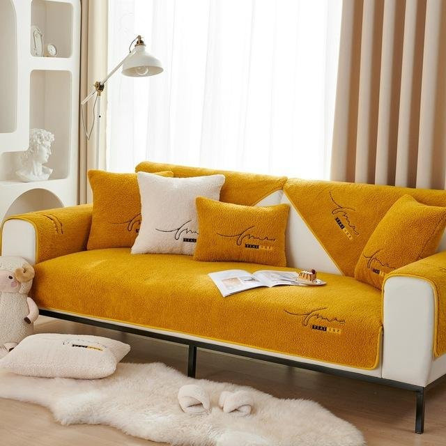 Mtuove Sofabezug aus warmem Plüsch in Gelb, gesteppter L-Form Couchbezug mit Stickerei und rutschfester Unterseite, B/T/H: 90 x 90 x 0 cm - Bild 1
