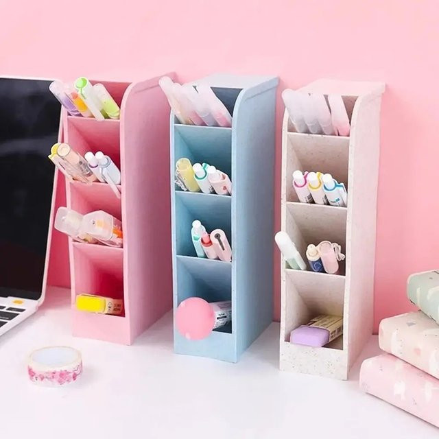 Bunter mehrschichtiger Desktop-Organizer aus Kunststoff mit schräger Einfügung für Stifte und Make-up-Pinsel, transparent/multicolour - Bild 1