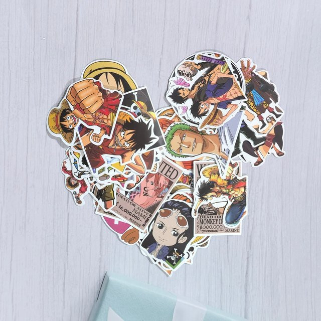 50 Stück One Piece Anime Aufkleber Set von Bandai mit Luffy und Zoro in Multicolour für Notizbuch, Wasserflasche und Handy zur DIY Dekoration - Bild 1
