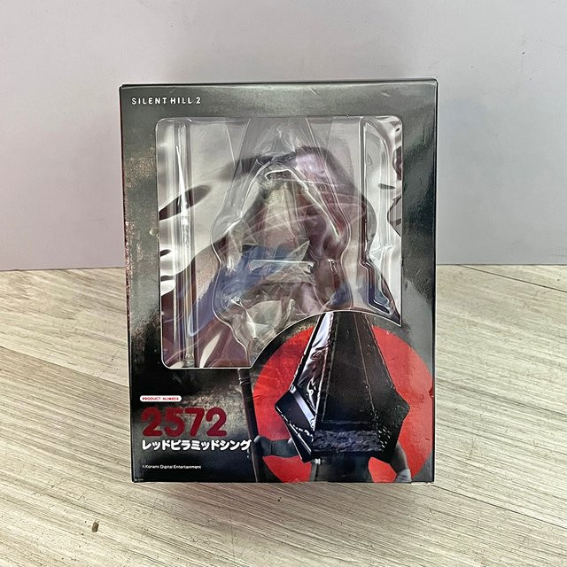 Bandai Silent Hill 2 Red Pyramid Thing, Actionfigur, Einzelfigur - Bild 1