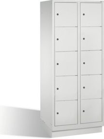 C+P Fächerschrank Classic auf Sockel mit 10 Fächern in Lichtgrau, H x B x T: 180 x 81 x 50 cm - Bild 1