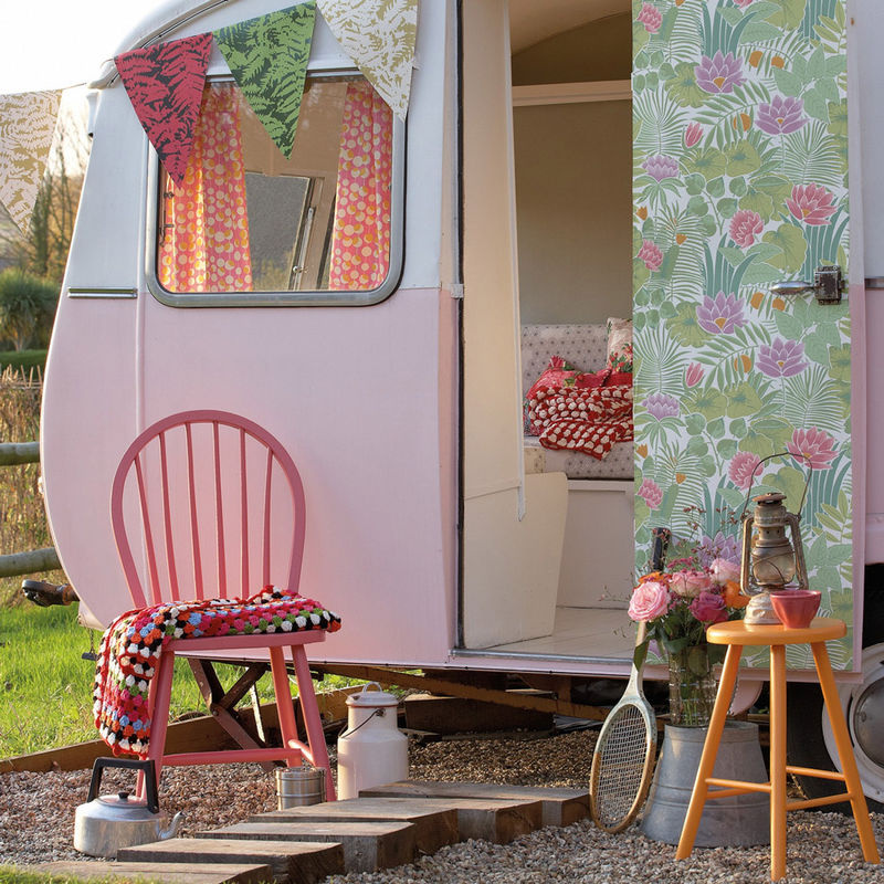 Little Greene Tapete Reverie Jardin Floral Botanical in Grün, Lila und Multicolour im Retro-Stil - Bild 2