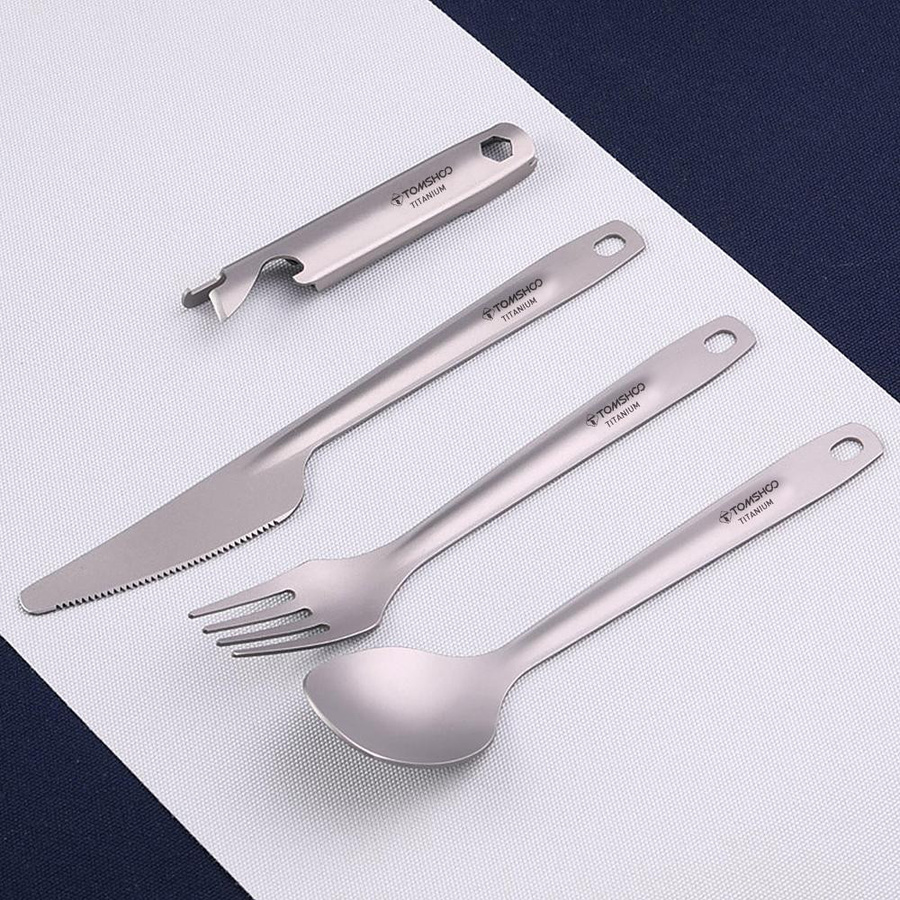 TOMSHOO 4-in-1 Titan-Besteckset in Silber Matt mit Löffel, Gabel, Messer und Flaschenöffner inklusive Aufbewahrungshalter - Bild 5