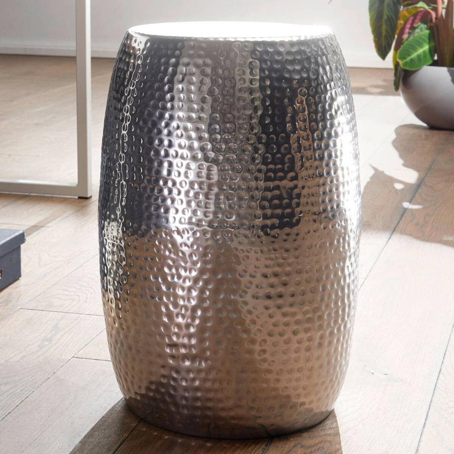 Wohnling Beistelltisch aus Aluminium in Silber mit Hammerschlag-Design und orientalischem Stil, B/H/T: 30 x 49,5 x 30 cm - Bild 2