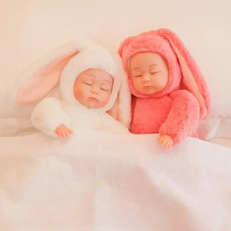 Fashnics Babypuppe Hase Plüschtier rosa - Bild 2