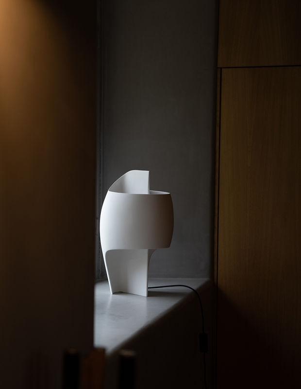 DCWéditions La Lampe B Tischleuchte in Weiß mit LED - Bild 3