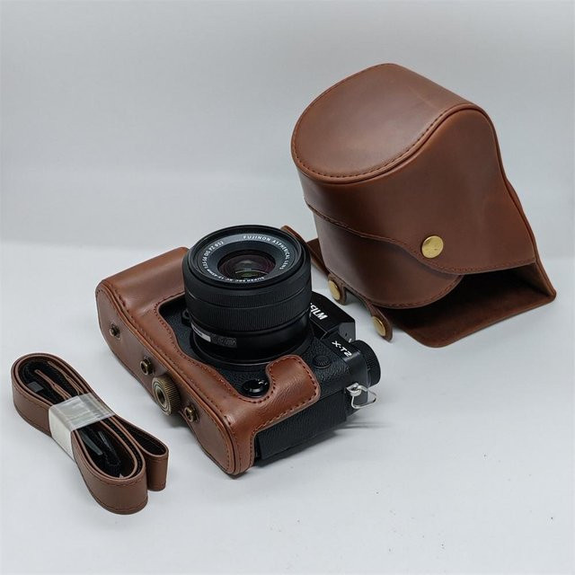 Olivenmond PU Leder Kameratasche Hülle für Fujifilm XT2 und XT3 in Schwarz oder Braun mit Riemen - Bild 1