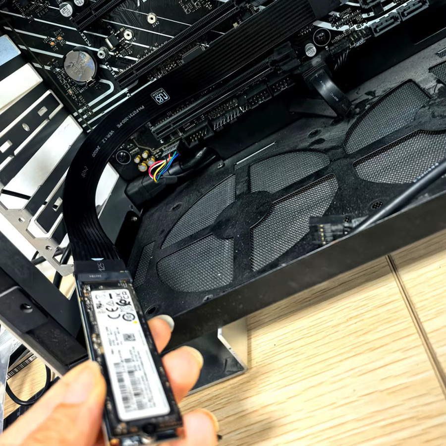 NGFF M.2 NVMe Verlängerungskabel Solid Drive Riser Karte, PCI-Express 4,0 x4 M Key Extender für M.2 2230 2242 2260 2280 SSD, Schwarz - Bild 3