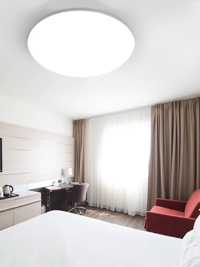 Moderne runde LED-Deckenleuchte von PARKSON in Weiß für dein Wohnzimmer - Bild 4