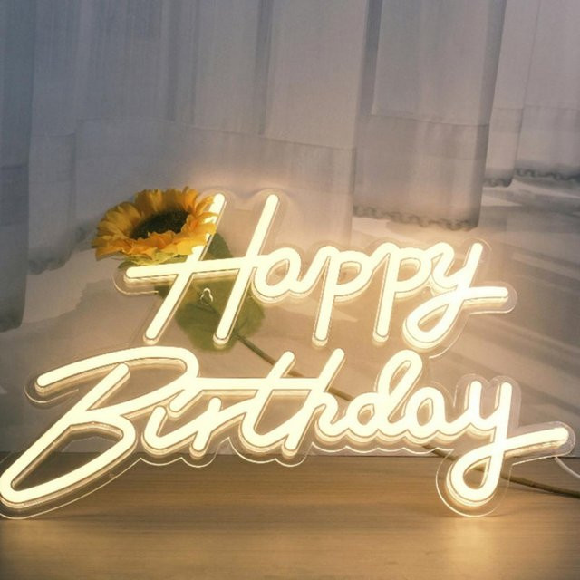 Dimmbares LED Neonschild Happy Birthday in Warmweiß als Wanddekoration mit USB-Anschluss und Acryl-Gehäuse - Bild 1