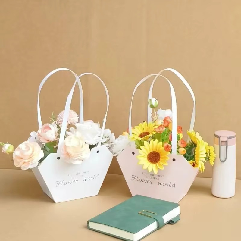 Set aus 10 bis 20 roten Blumen-Geschenkboxen aus Papier für DIY-Blumenarrangements und Floristensträuße - Bild 1