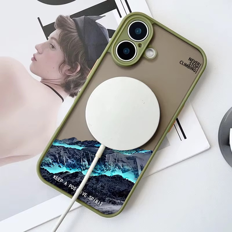 MOESOE Handyhülle Snowy Mountain Flugzeug Design für iPhone 17 16 15 14 13 12 Pro Max Air mit MagSafe Wireless Charging Unterstützung in Schwarz und Multicolour - Bild 4