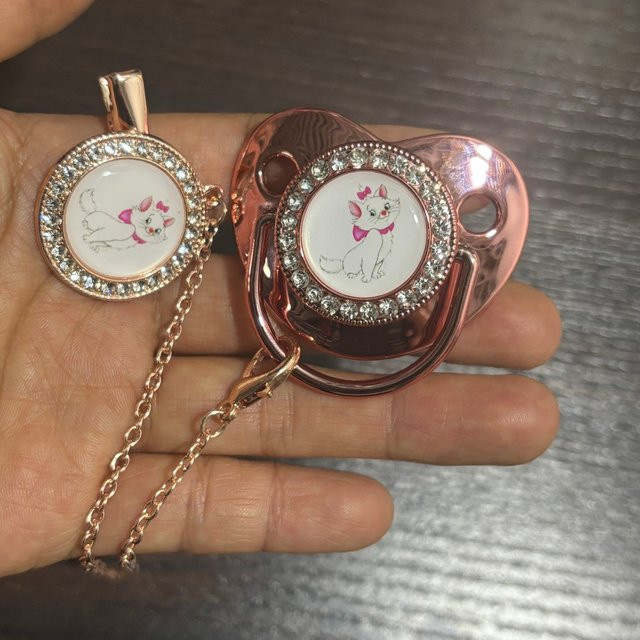Disney Baby-Schnuller mit Schnullerhalter in Gold, BPA-frei, für 0-6 Monate - Bild 1