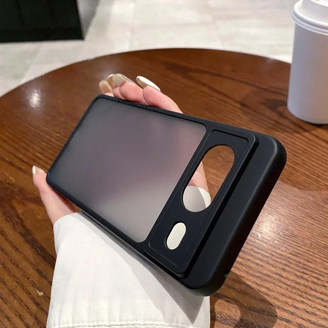 Matte und stoßfeste MagSafe magnetische Hülle für Google Pixel 9 Pro XL 8 7 in Schwarz - Bild 1