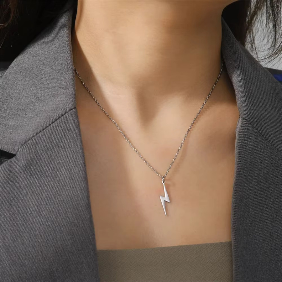 Skyrim Anhänger Halskette, Edelstahl, Silber, Unisex - Bild 1
