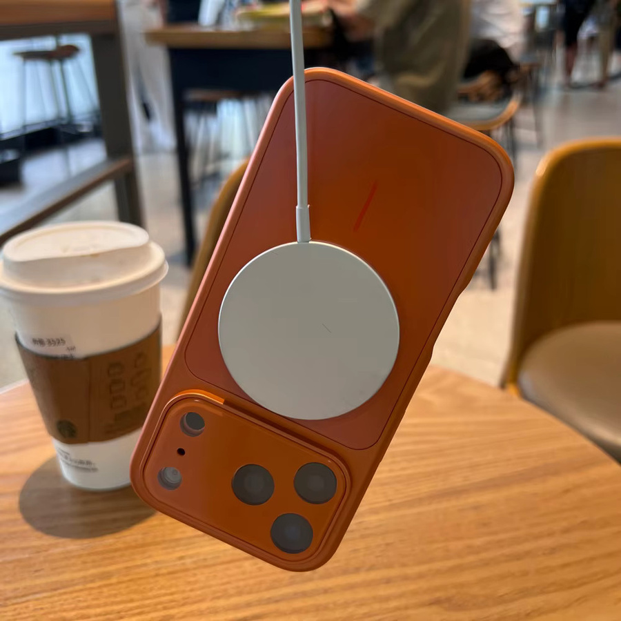 Original Nano Acryl AI Schutzhülle für iPhone 17 16 15 14 13 Pro Max mit Magnetischer MagSafe Wireless Charging Funktion in Weiß und Orange - Bild 2