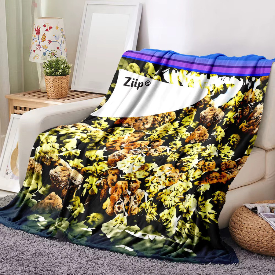 Plant Art Fleece-Decke mit floralem Muster in Grün und Gelb - Bild 2