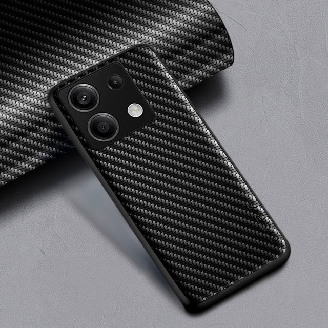 Stoßfeste Carbon-Schutzhülle für Xiaomi Redmi Note 13 Pro Plus in Schwarz und Rot - Bild 1