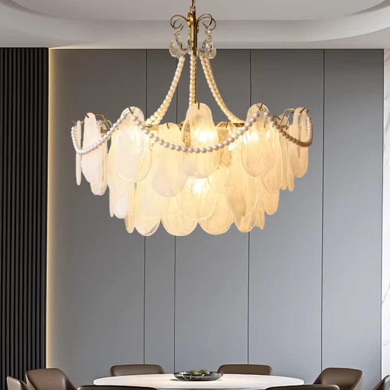 HomeLover Retro Glas Kronleuchter mit Kristallanhängern in Gold/Messing und Transparent für Wohnzimmer und Esszimmer - Bild 2