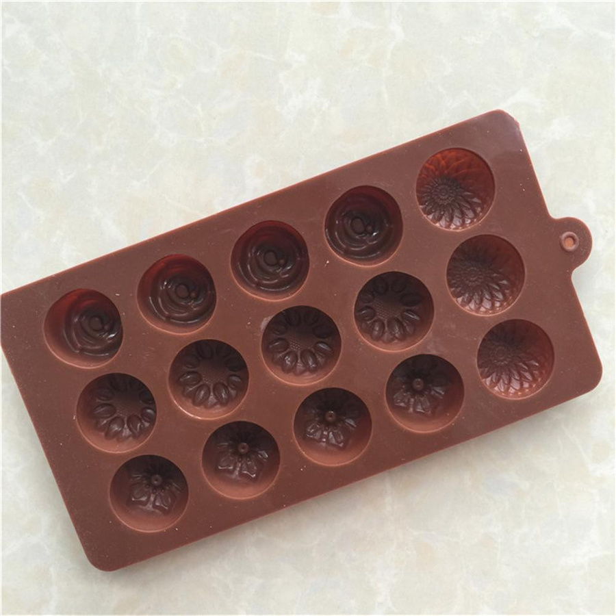 NATAWA Silikonform in Blumenform für Schokolade, Gelee, Kuchen und Eiswürfel, braun - Bild 3