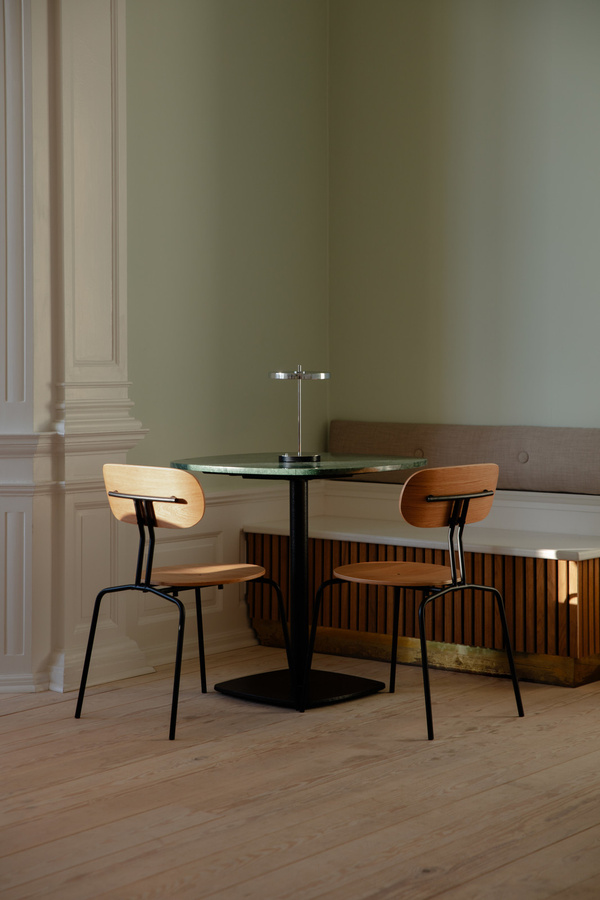 Umage Asteria Move V2 Akkuleuchte LED in Silber mit poliertem Stahl-Design - Bild 1