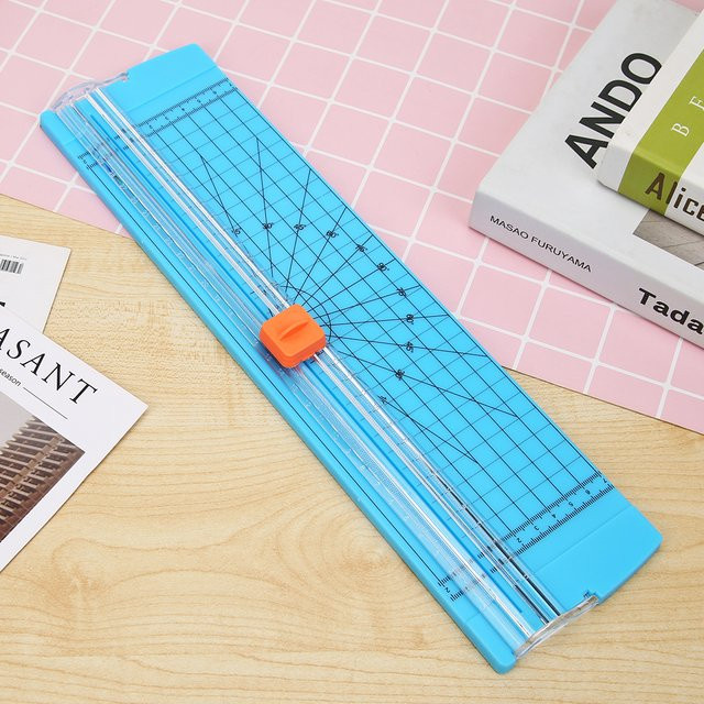 Tragbarer A4 Papier Trimmer mit Rotationsklinge in Blau aus Kunststoff für Home Office und Handwerk - Bild 1