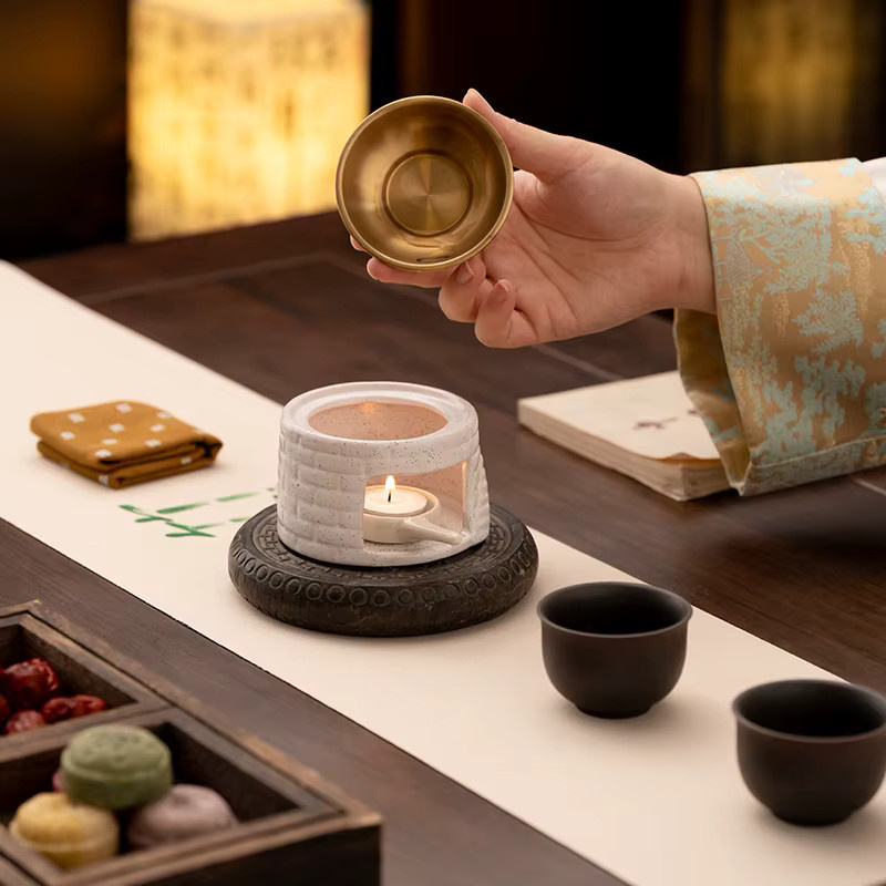 Keramik-Aromatherapie-Diffusor in Weiß zur Entspannung und Meditation als Öl- und Kerzenheizung für deine Raumdekoration - Bild 2
