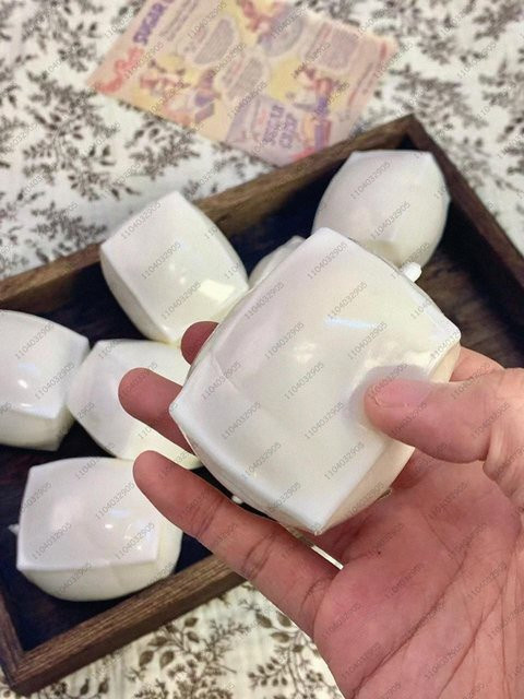 Tofu Stressball, Knetball, Fidget Spielzeug, weiß - Bild 1