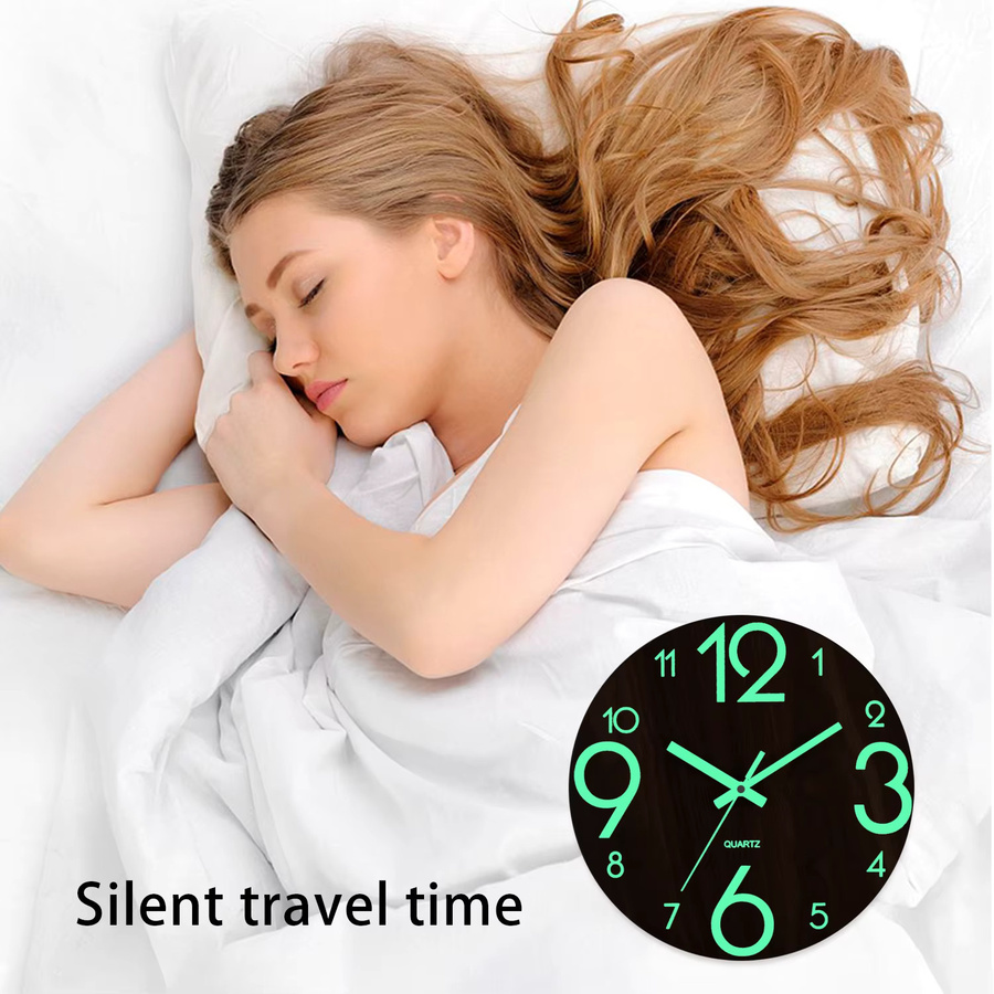 Digitale Wanduhr in Schwarz mit Nachtlicht, Rahmenloses Design aus Holz, Durchmesser: 30,48 cm - Bild 4