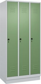 C+P Spind Classic PLUS Garderobenschrank mit 3 Abteilen, Sockel, Lichtgrau und Resedagrün, H x B x T: 195 x 90 x 50 cm - Bild 1