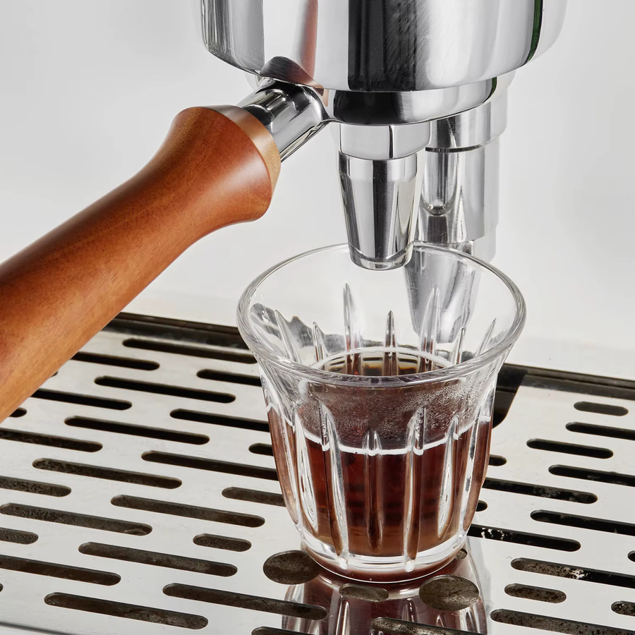 ZIRKUS Tee-Siebträger mit Holzgriff für 58 mm Kaffeemaschinen in Braun und Silber - Bild 3