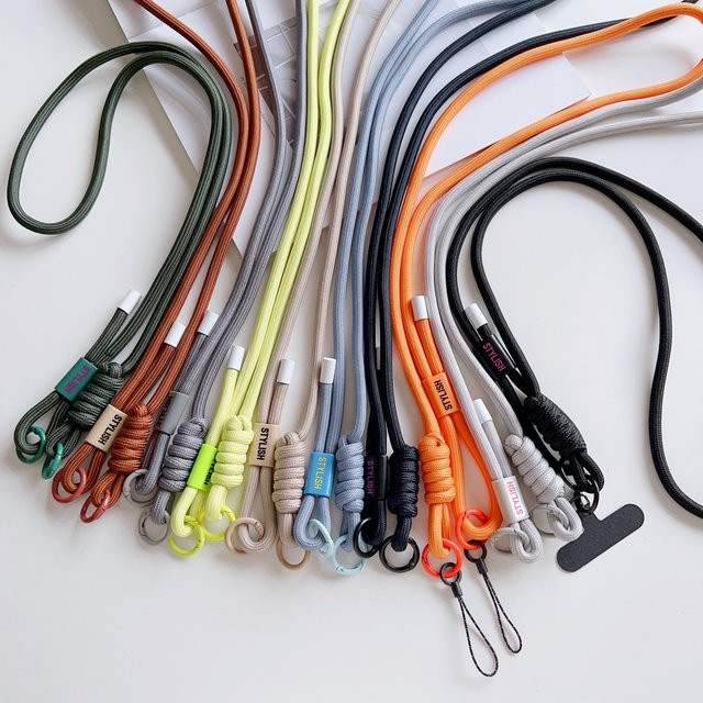 Personalisiertes Universal-Handy-Lanyard als modischer Schultergurt in Gelb, längenverstellbar - Bild 1