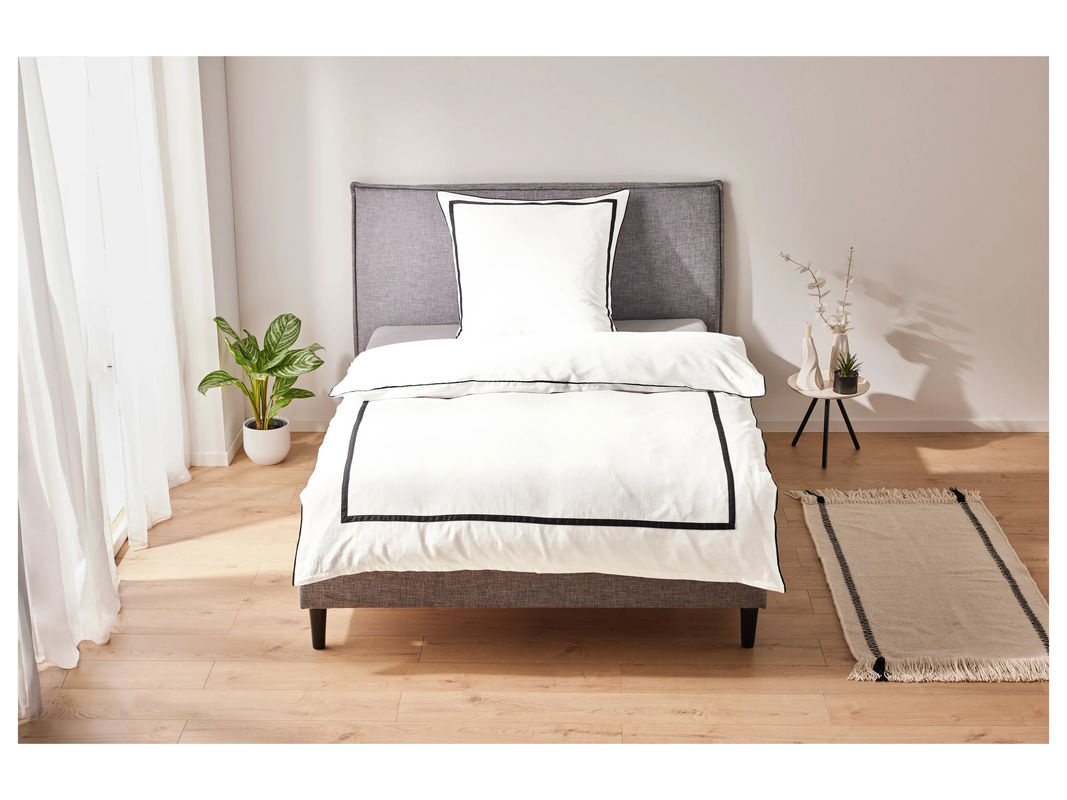 LIVARNO HOME Mako-Satin Bettwäsche mit Grafikmuster in Weiß und Schwarz, B/H: 135 x 200 cm und 80 x 80 cm - Bild 2