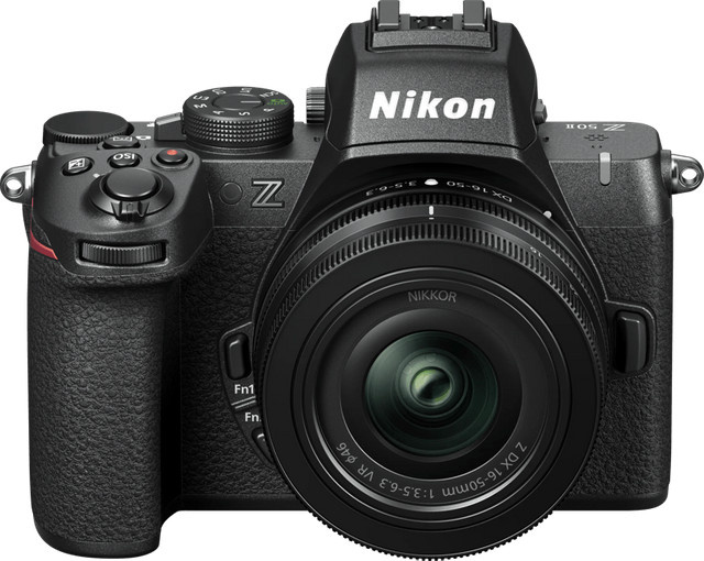 Nikon Z50 II spiegellose APS-C Kamera Set in Schwarz mit 16-50mm f/3.5-6.3 und 50-250mm f/4.5-6.3 Objektiven - Bild 1