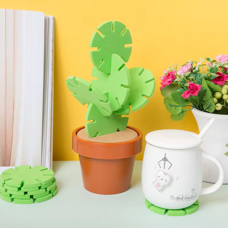 6-teiliges Untersetzer-Set von buyyes mit kaktusförmigem Design aus Kork in Grün, rund für deinen Couchtisch - Bild 2