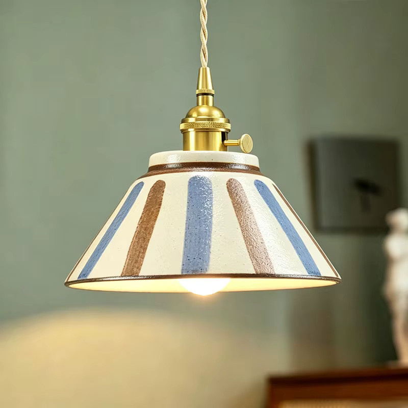 Retro-Pendelleuchte aus blau-weißer Keramik im chinesischen Stil für dein Esszimmer - Bild 1