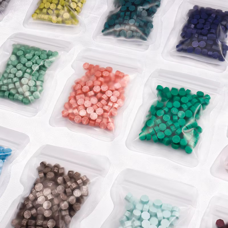 300 Stück mehrfarbige achteckige Wachssiegelperlen in Blau und Multicolour als DIY-Wachszubehör für Hochzeiten, Geschenke und kreative Dekorationen - Bild 4
