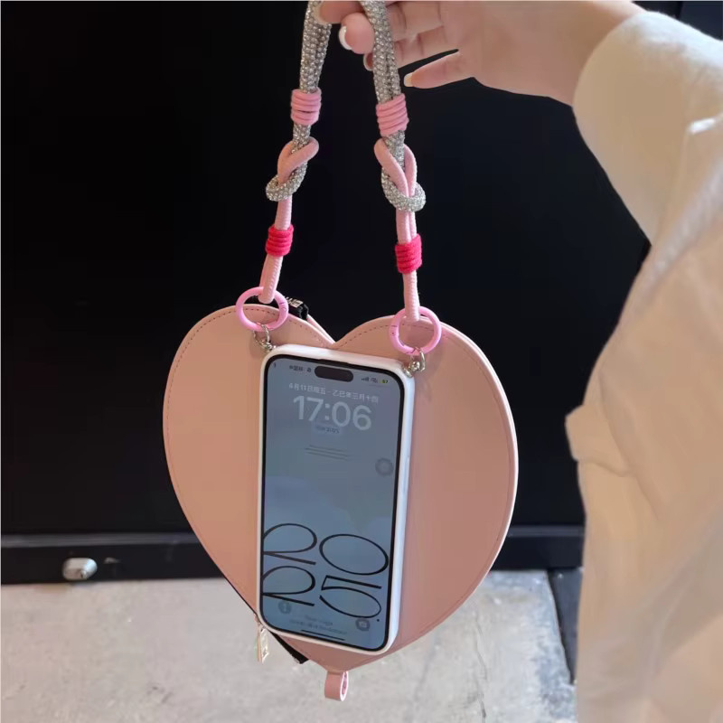 Apple iPhone Handyhülle aus Kawaii-Leder mit Münzbörse und Handschlaufe in Pink für iPhone 17 16 Pro 15 14 13 Pro Max - Bild 4